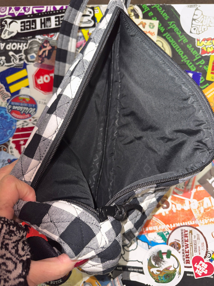 VERA BRADLEY SLING BAG (org$75)