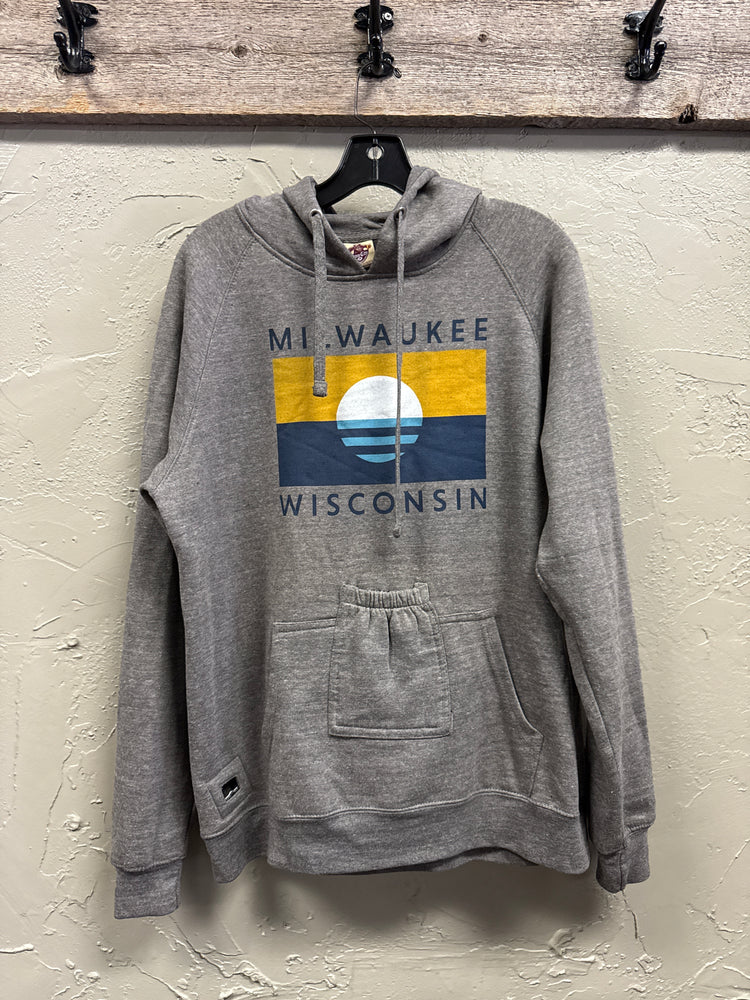 MILWAUKEE BOTTLE HOODIE