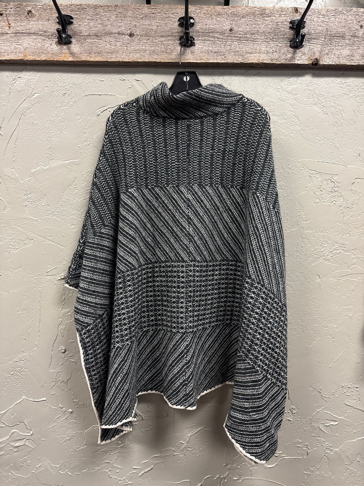 NWOT LANE BRYANT MOCK NECK PONCHO