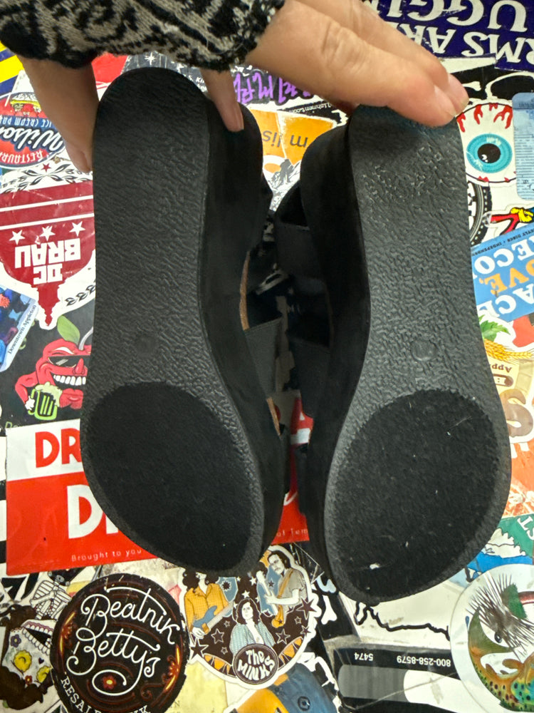*NIB MATISSE WEDGE SANDAL