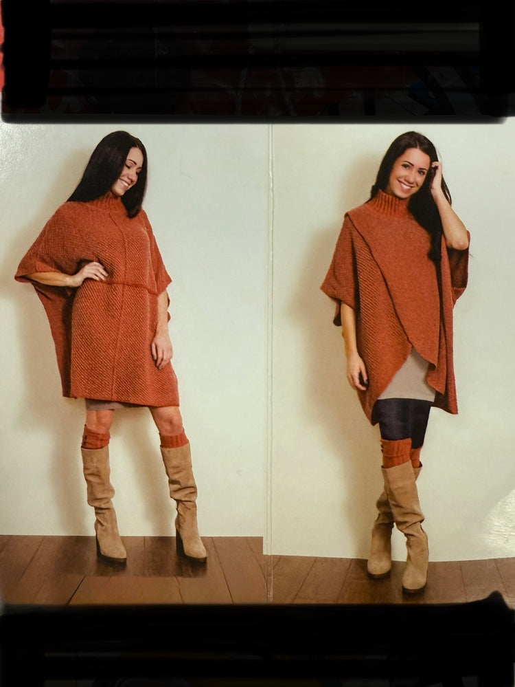 NWT SIMPLY NOELLE REVERSIBLE SWEATER