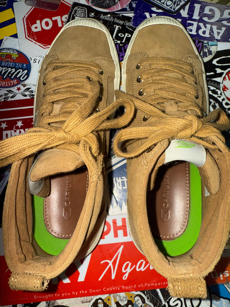 CARIUMA SUEDE HIGH TOPS (org$119)