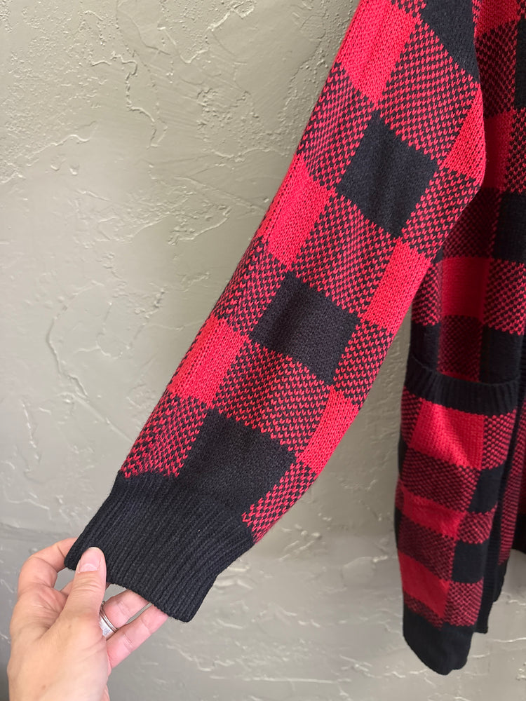 NWT HEIMISH BUFFALO CHECK SWEATER