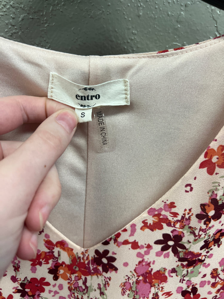ENRTO FLORAL V-NECK BLOUSE