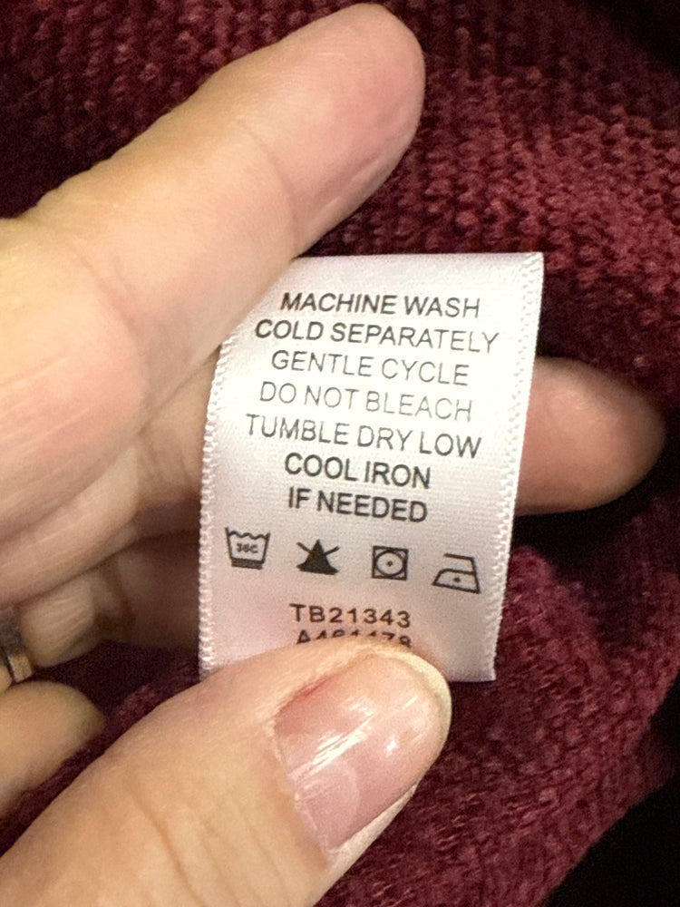 NWOT OSO CASUALS CHENILLE PULLOVER