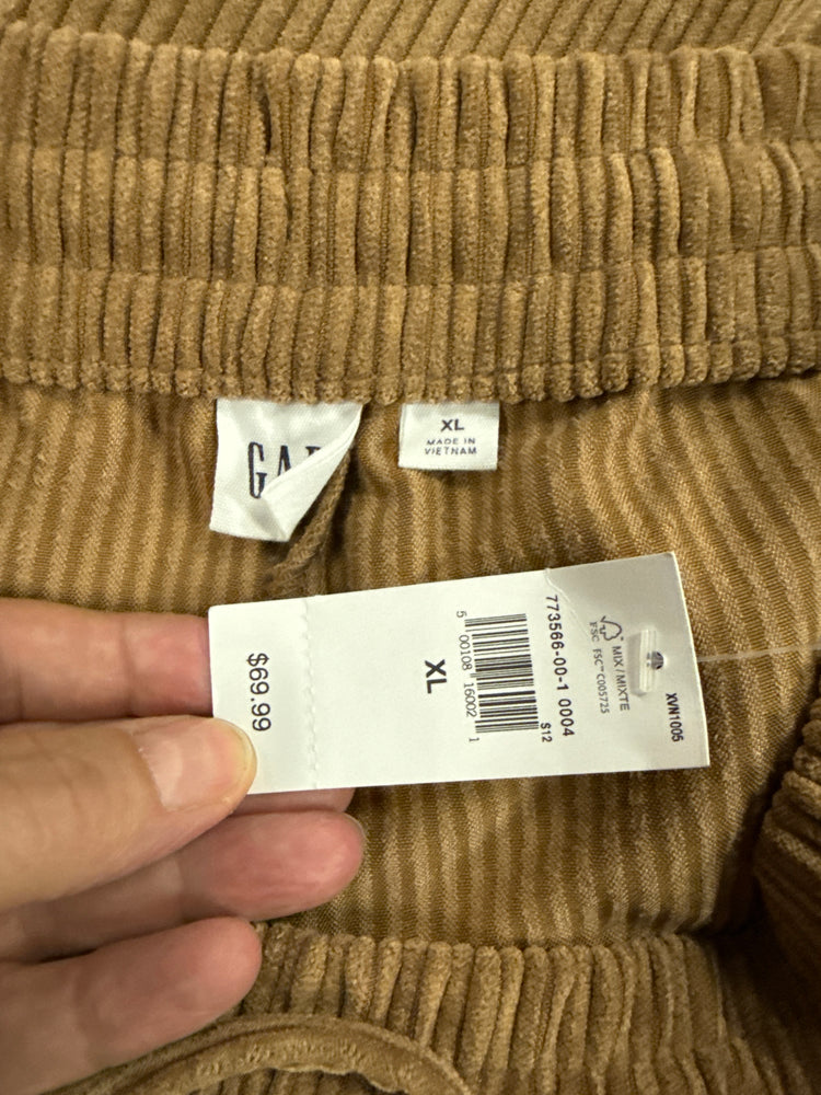 NWT GAP CORDUROY PANT (org$70)