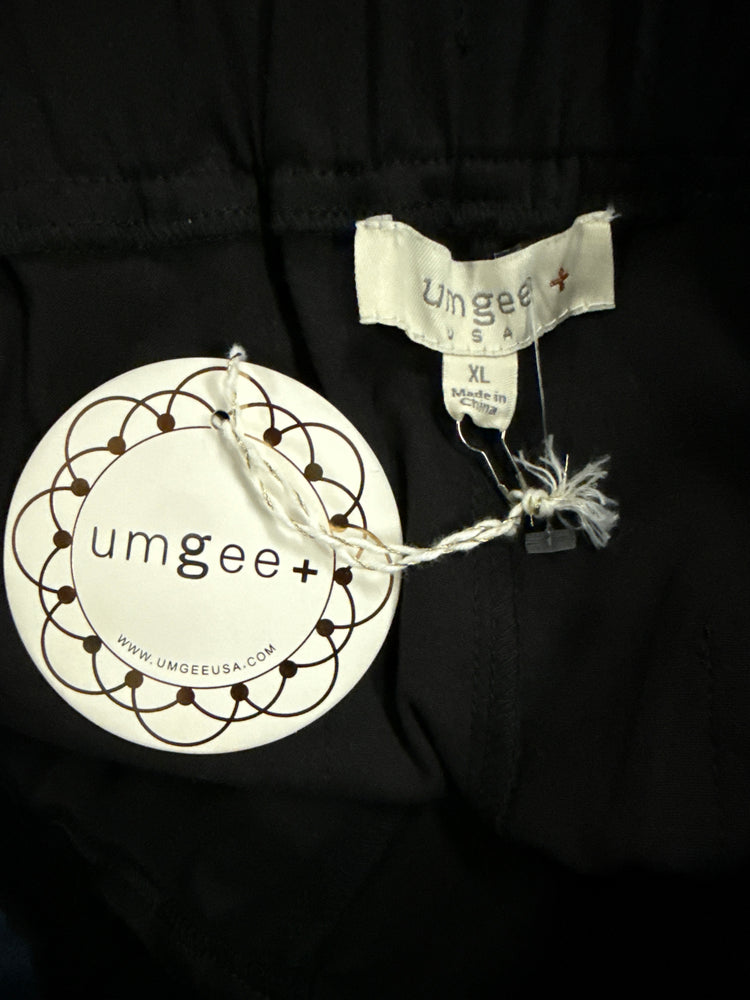 NWT UMGEE FLARE PANT