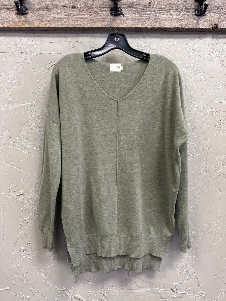 DREAMERS V-NECK SWEATER