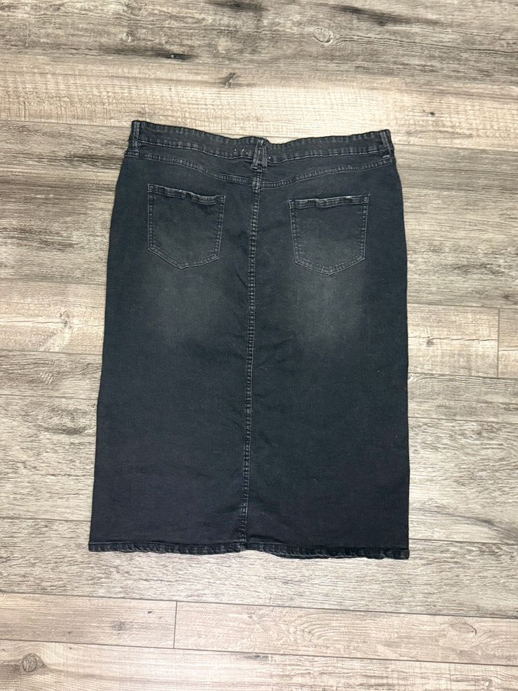 BLACK DENIM MIDI SKIRT