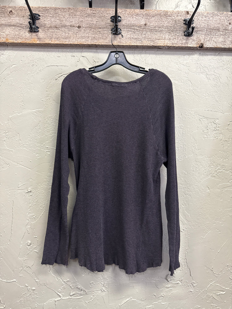 CUT LOOSE RAW HEM LONG SLEEVE