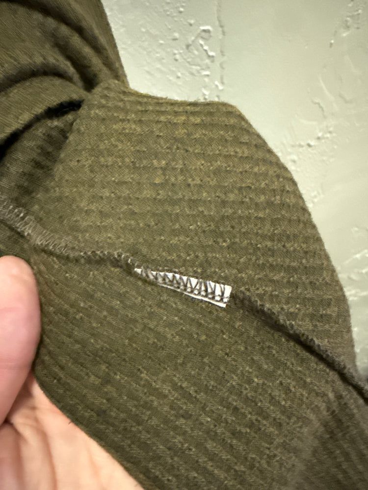 LOVE IN SLEEVELESS TUNIC