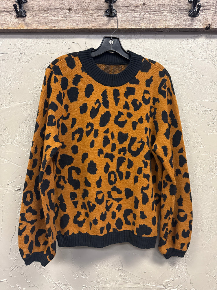 *LEOPARD PRINT SWEATER