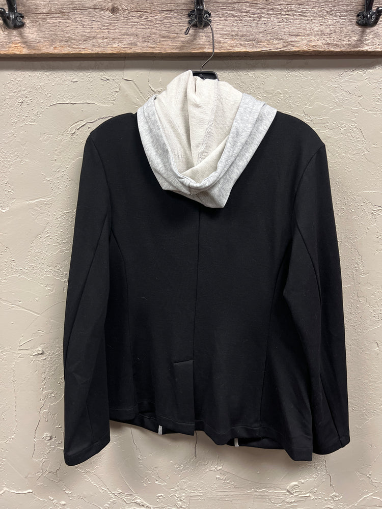 TAHARI HOODIE BLAZER