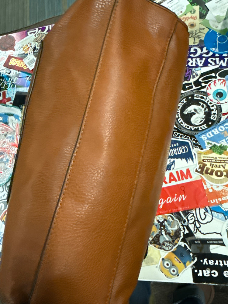 NWT CARLOS VEGAN LEATHER TOTE (org$98)