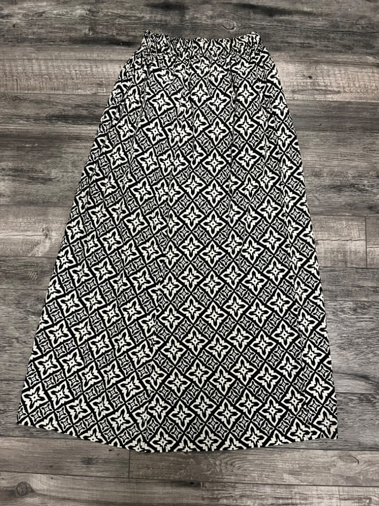 584048