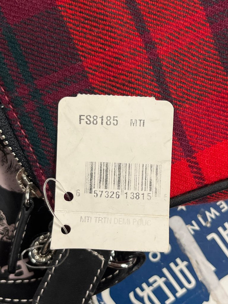 585956