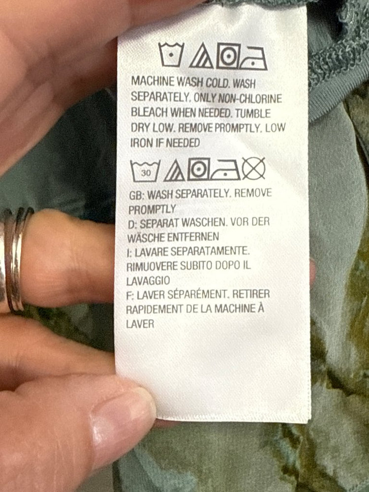 592661