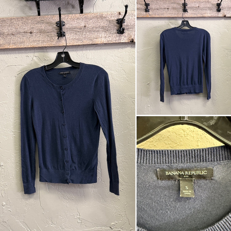 BANANA REPUBLIC CREW NECK CARDIS