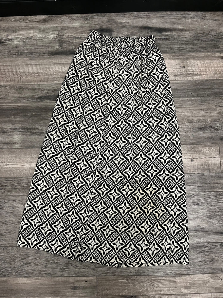 584047