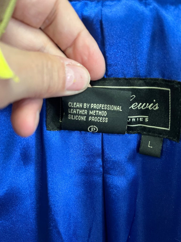 493548