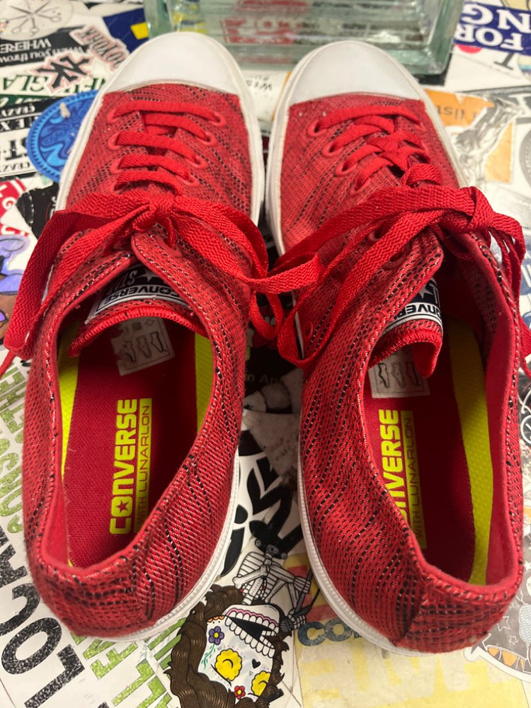 547319