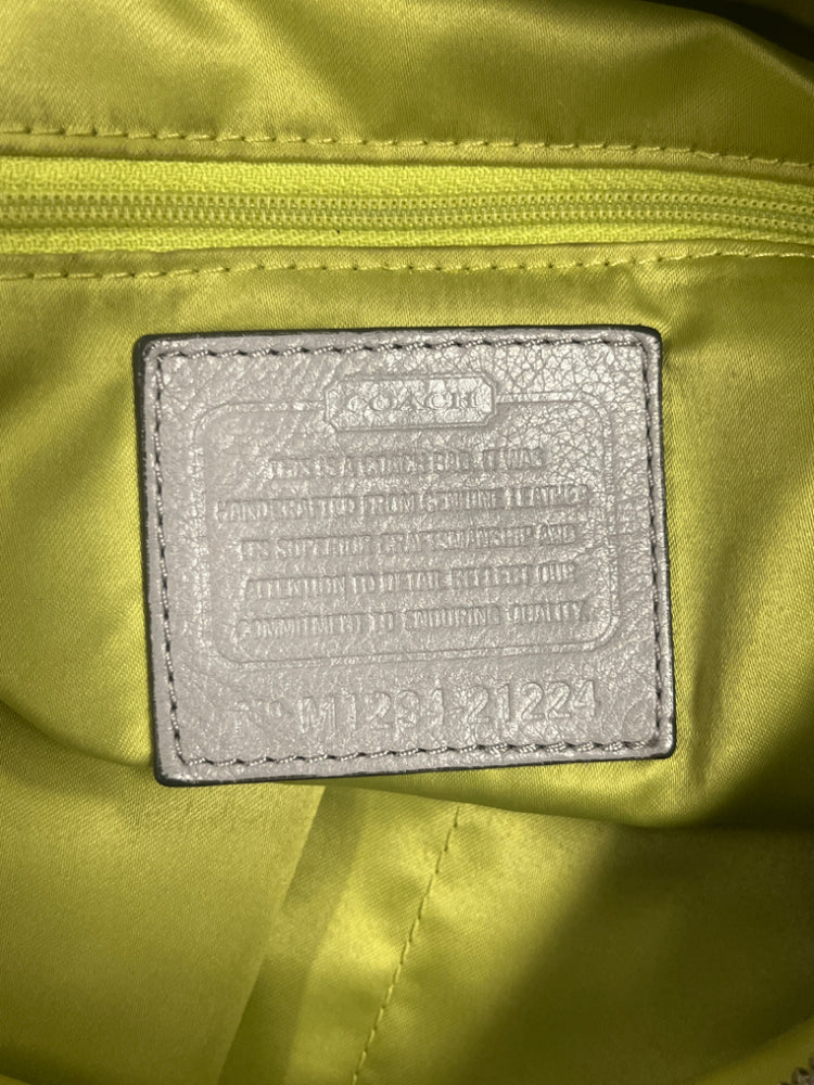 497381