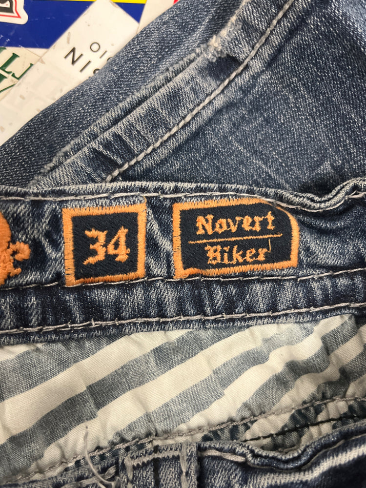 444608