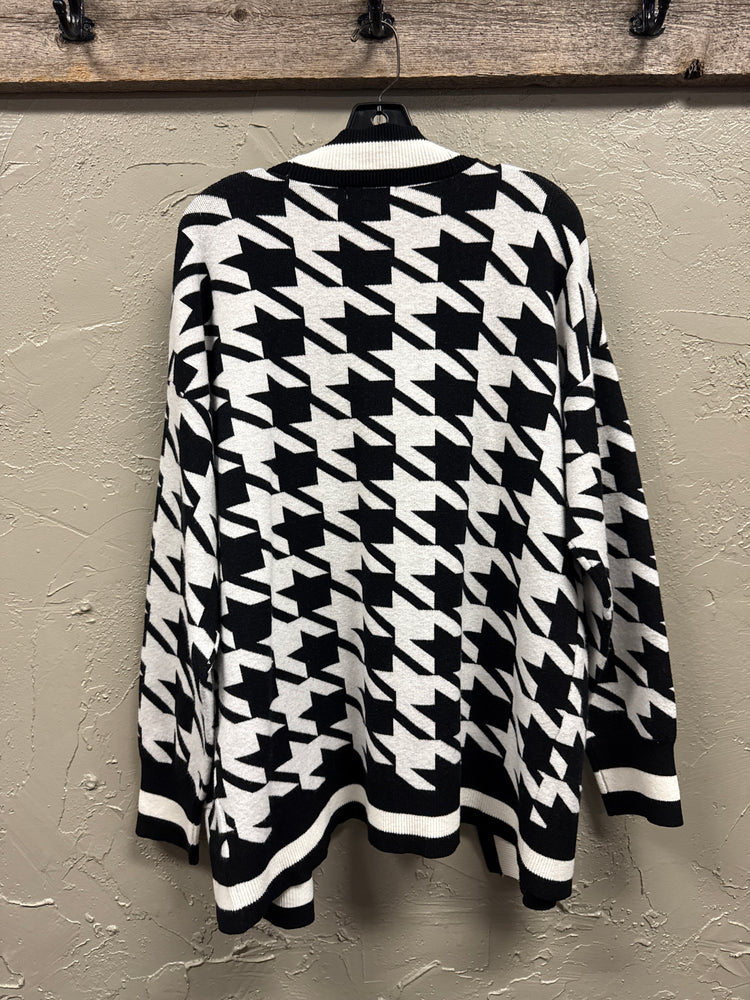 BLU PEPPER HOUNDSTOOTH CARDIGAN