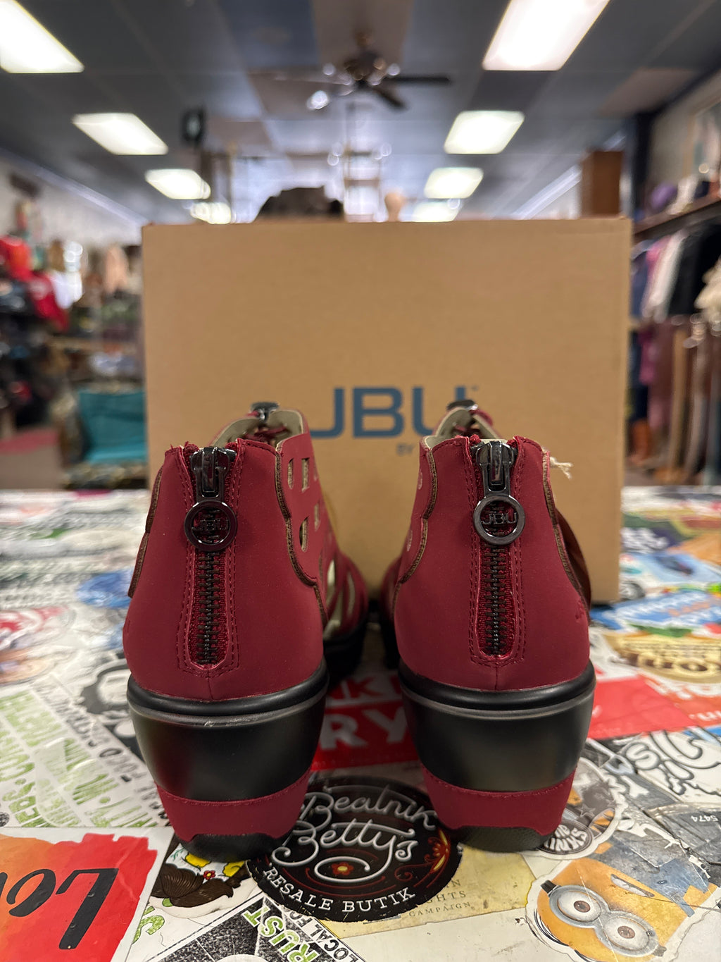 NIB JBU Caged Wedge Sandal (org$68)