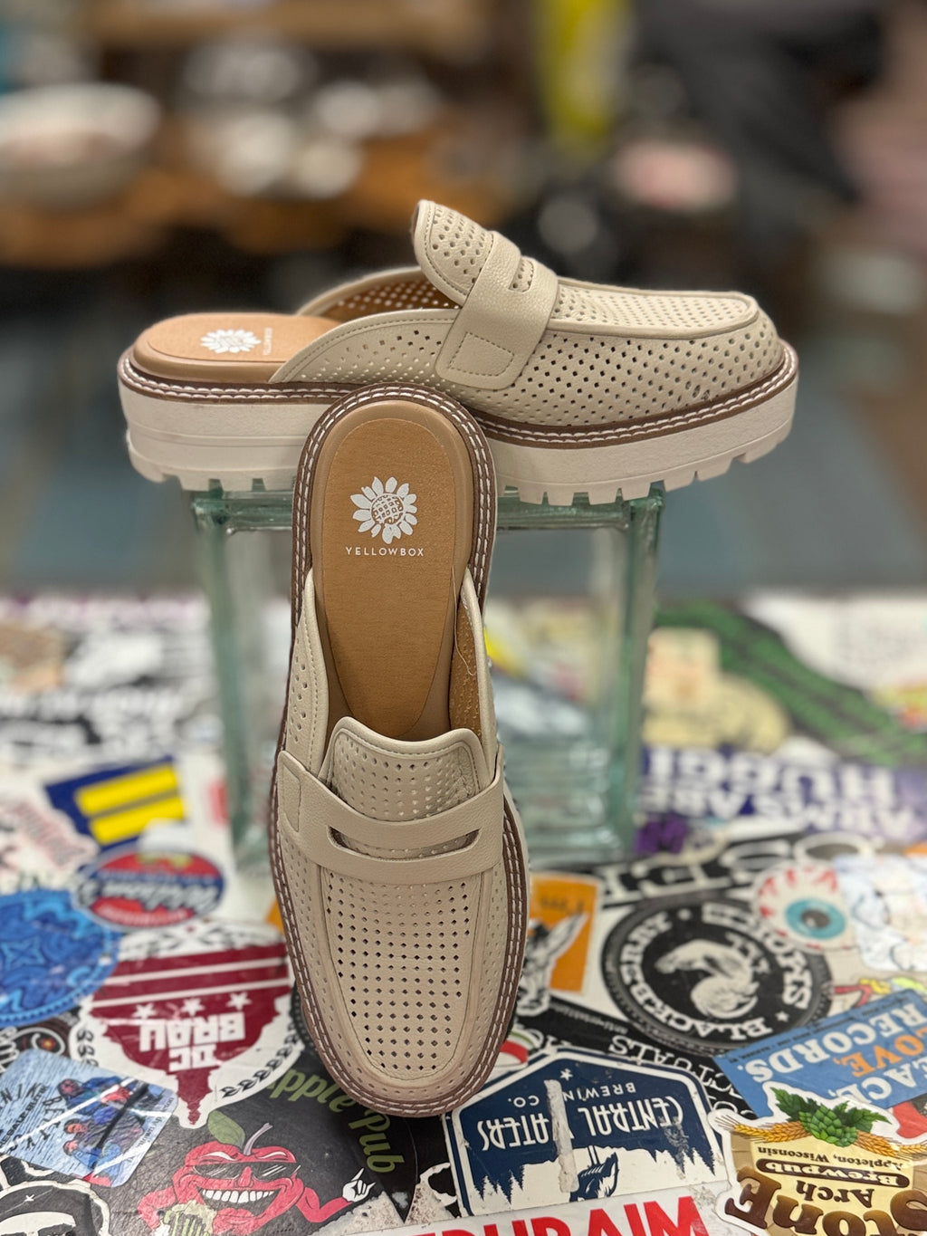 NWOB Yellowbox Platform Slides (org$84)