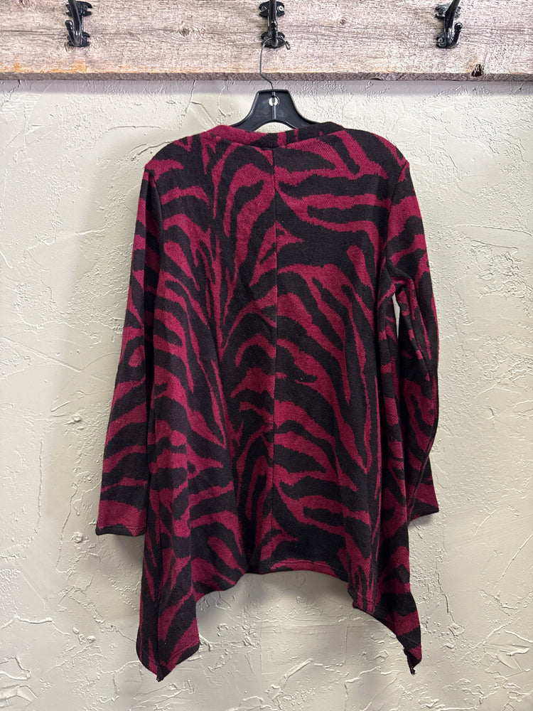 NWOT KATE & MALLORY SWEATER