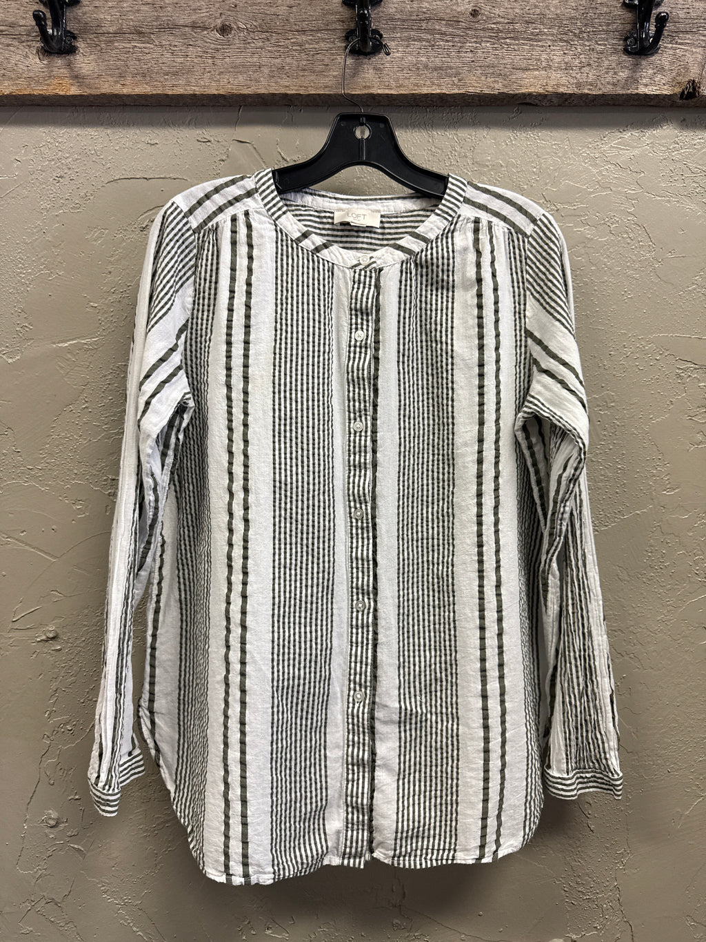 LOFT LONG SLEEVE BLOUSE