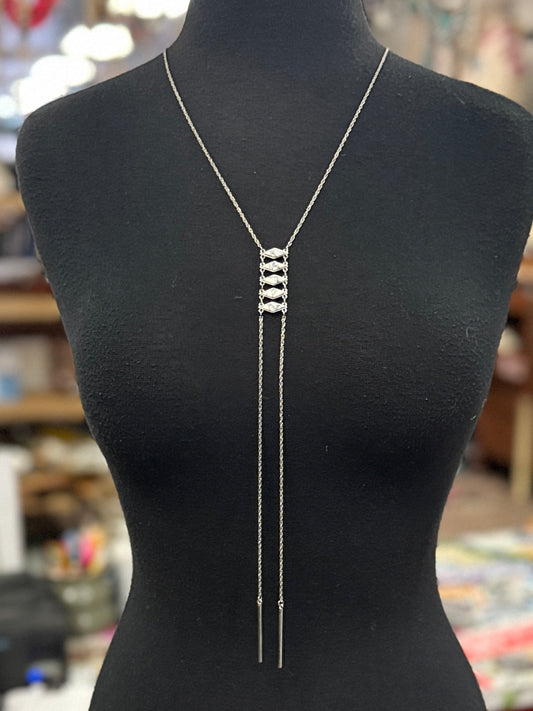 NWOT SILVER TONED LADDER NECKLACE