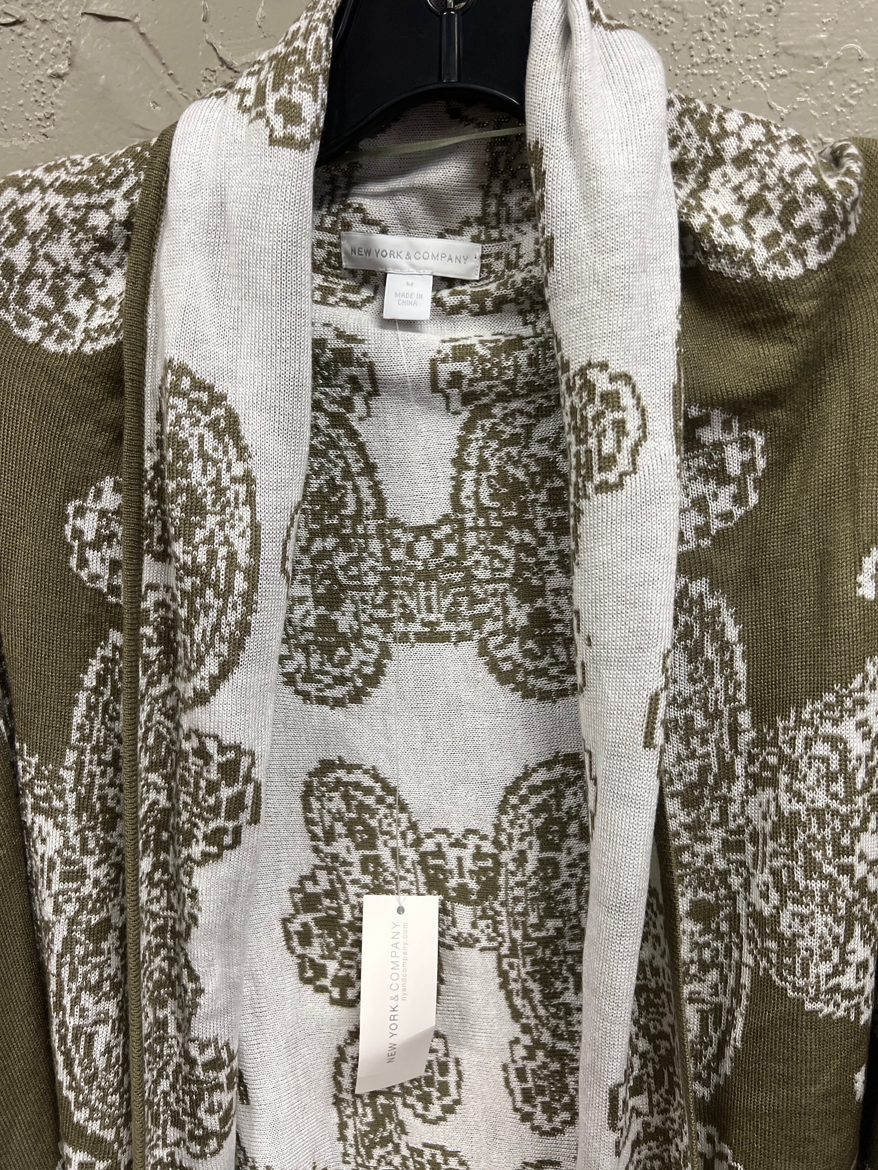 NWT NY&CO ASYMETRICAL CARDI (org$$55)
