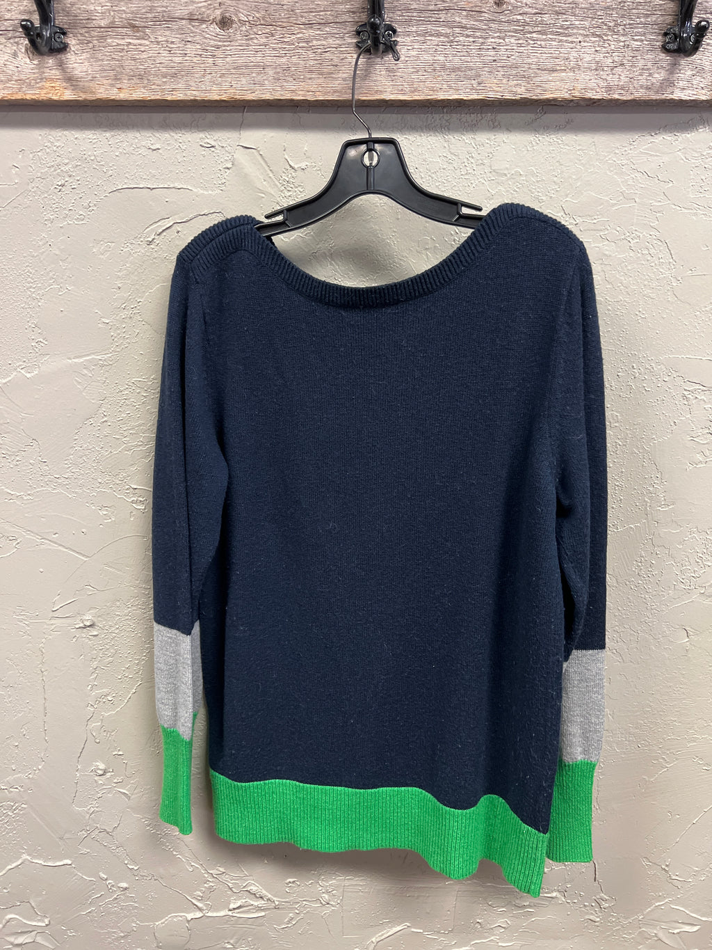 GAP COLOR BLOCK SWEATER