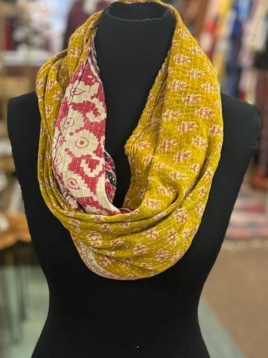 REVERSIBLE INFINITY SCARF