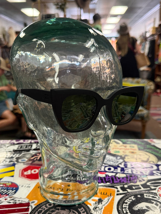 TOMS SYDNEY TRAVELER SUNGLASSES (org$60)