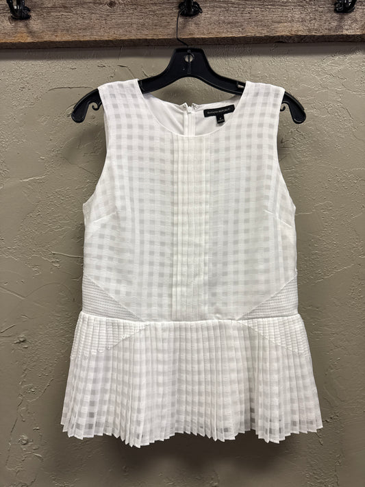 BANANA REPUBLIC SLEEVELESS TOP