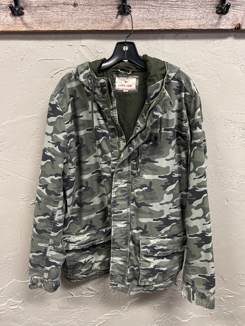 CAPE JUBY HOODED CAMO JACKET