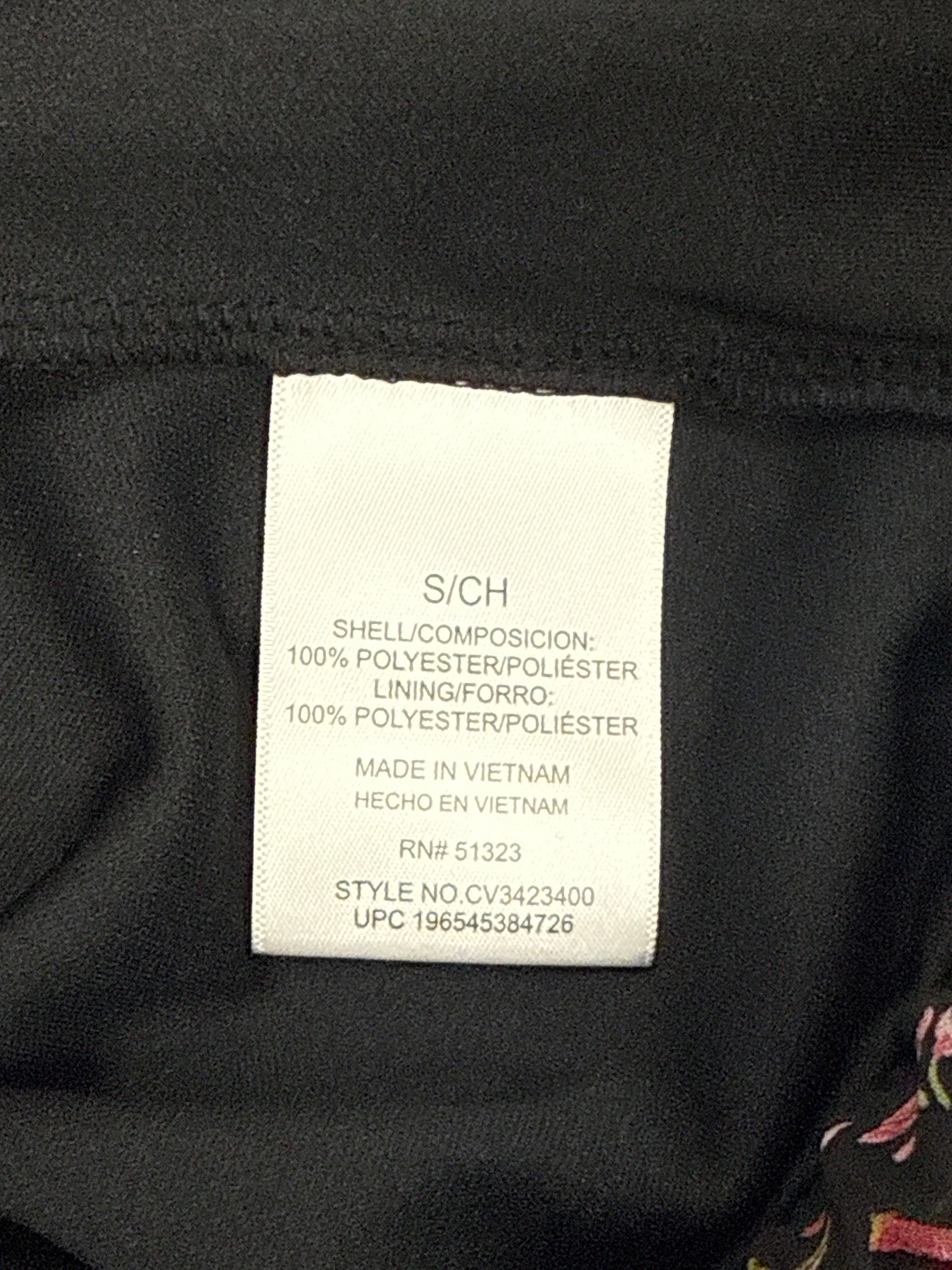 NWT VINCE CAMUTO FLORAL SKIRT (org$79)