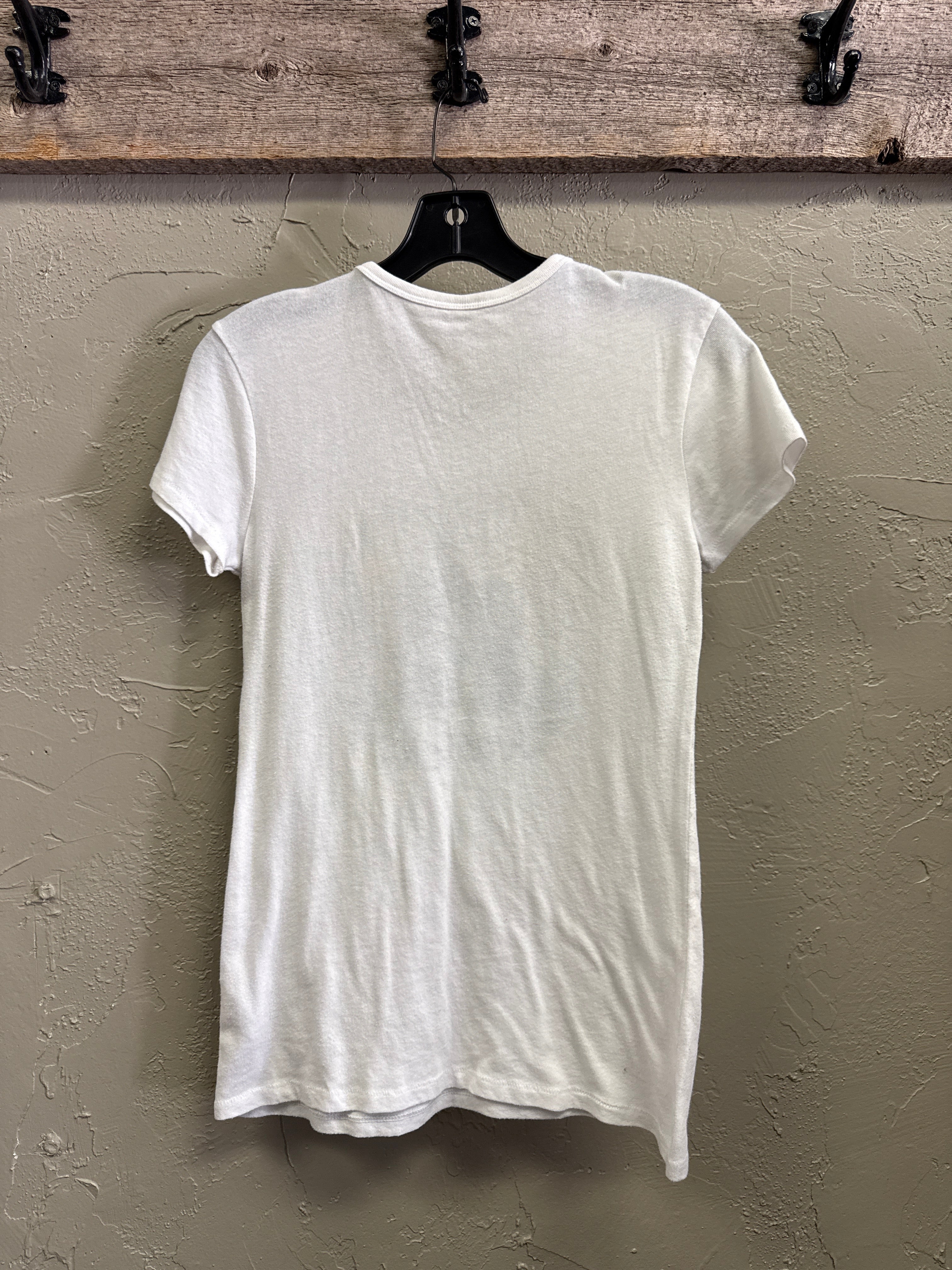 EMPOWERED WOMEN TEE