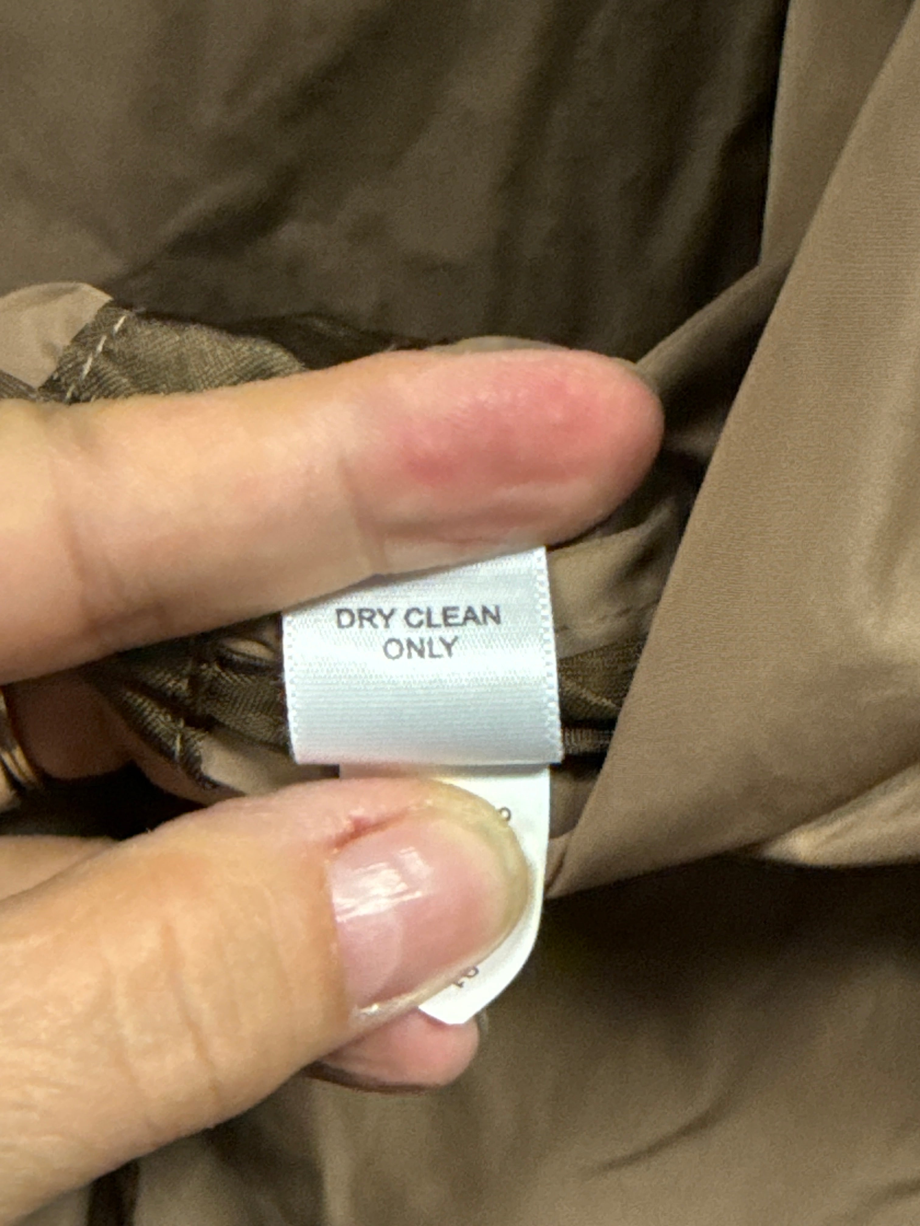 BANANA REPUBLIC RUFFLED RAIN COAT