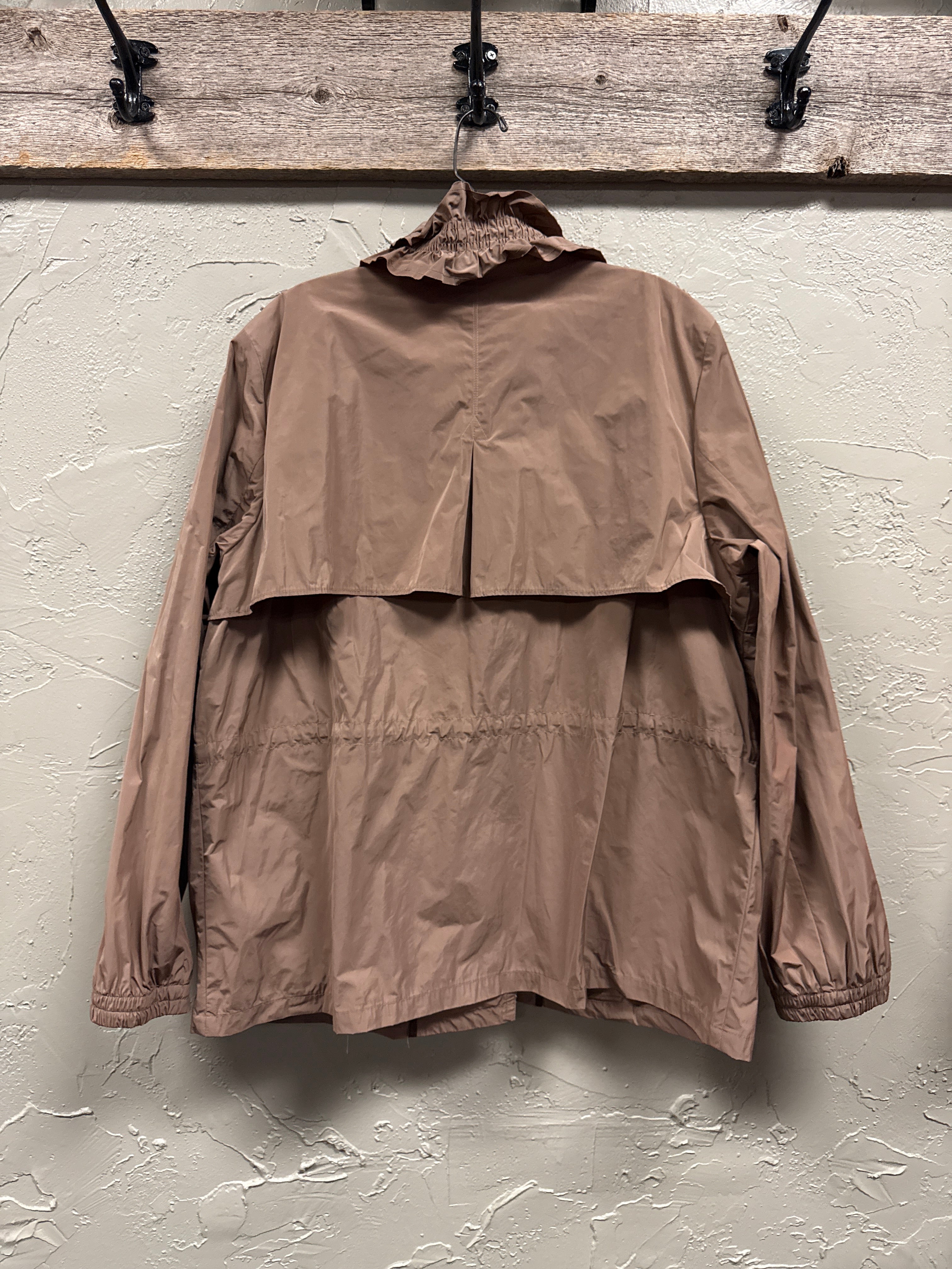 BANANA REPUBLIC RUFFLED RAIN COAT