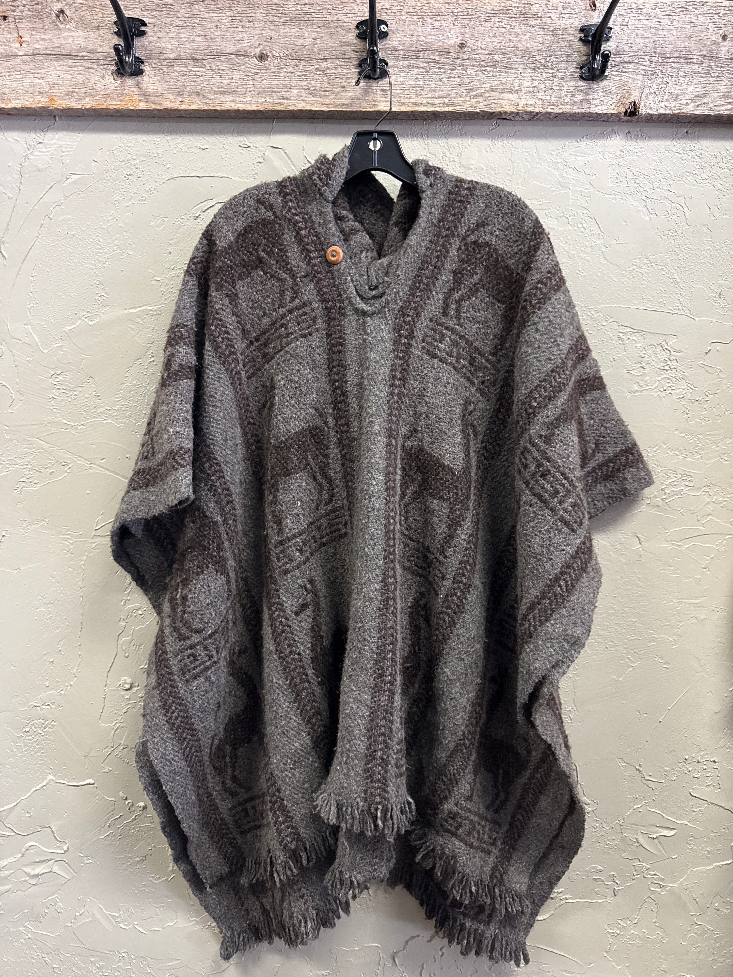 FREE SIZE WOOL PONCHO