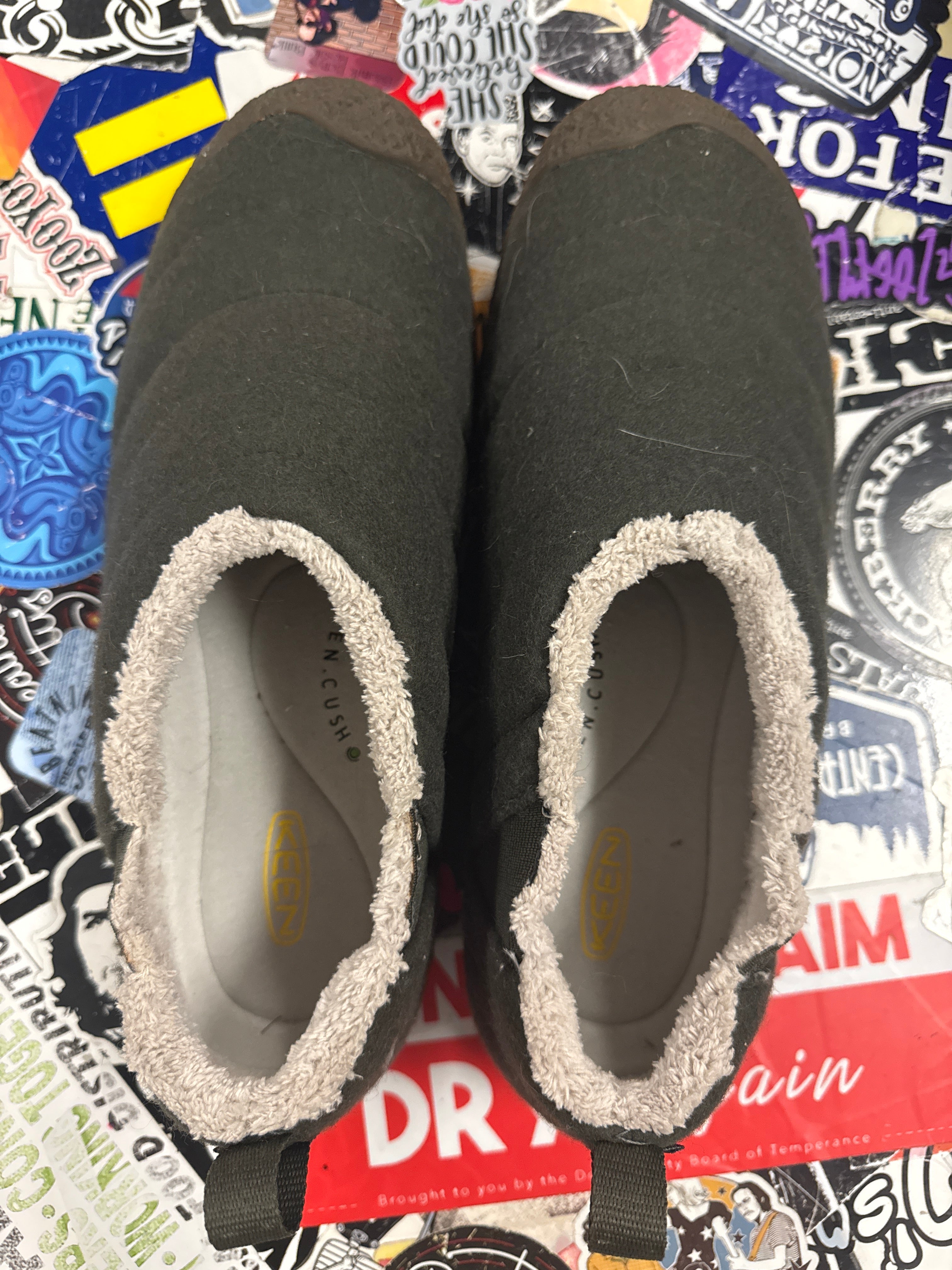 NIB KEEN WOOL SLIPPER (org$130)