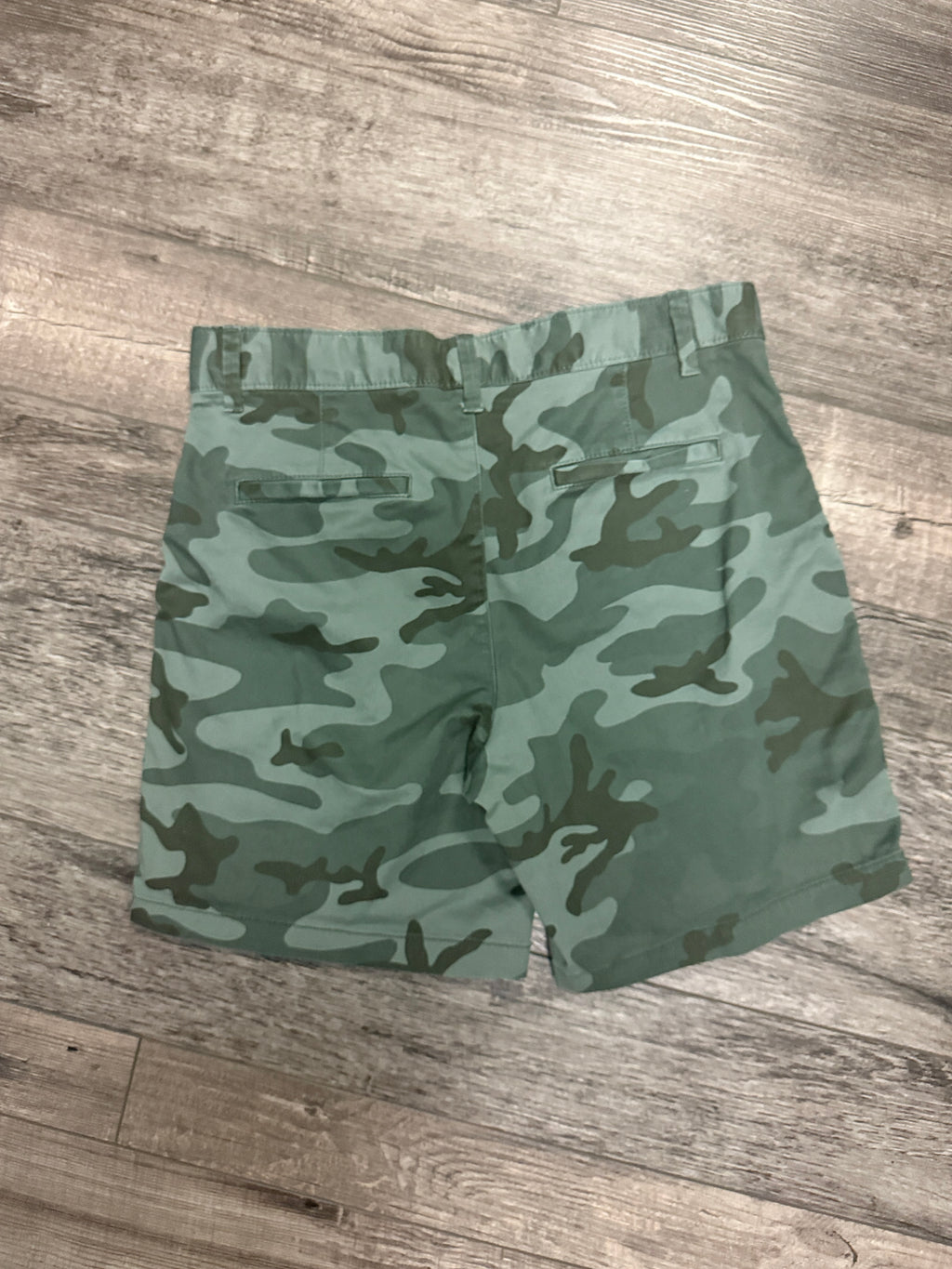 GAP Girlfriend Chino Short (org$60)