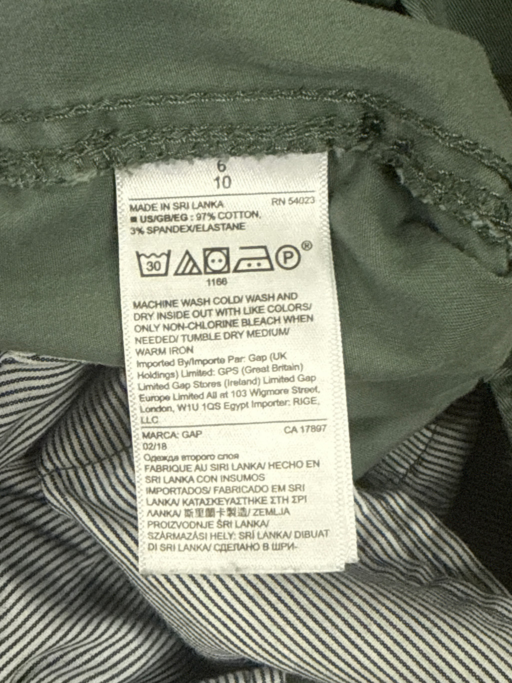 GAP Girlfriend Chino Short (org$60)