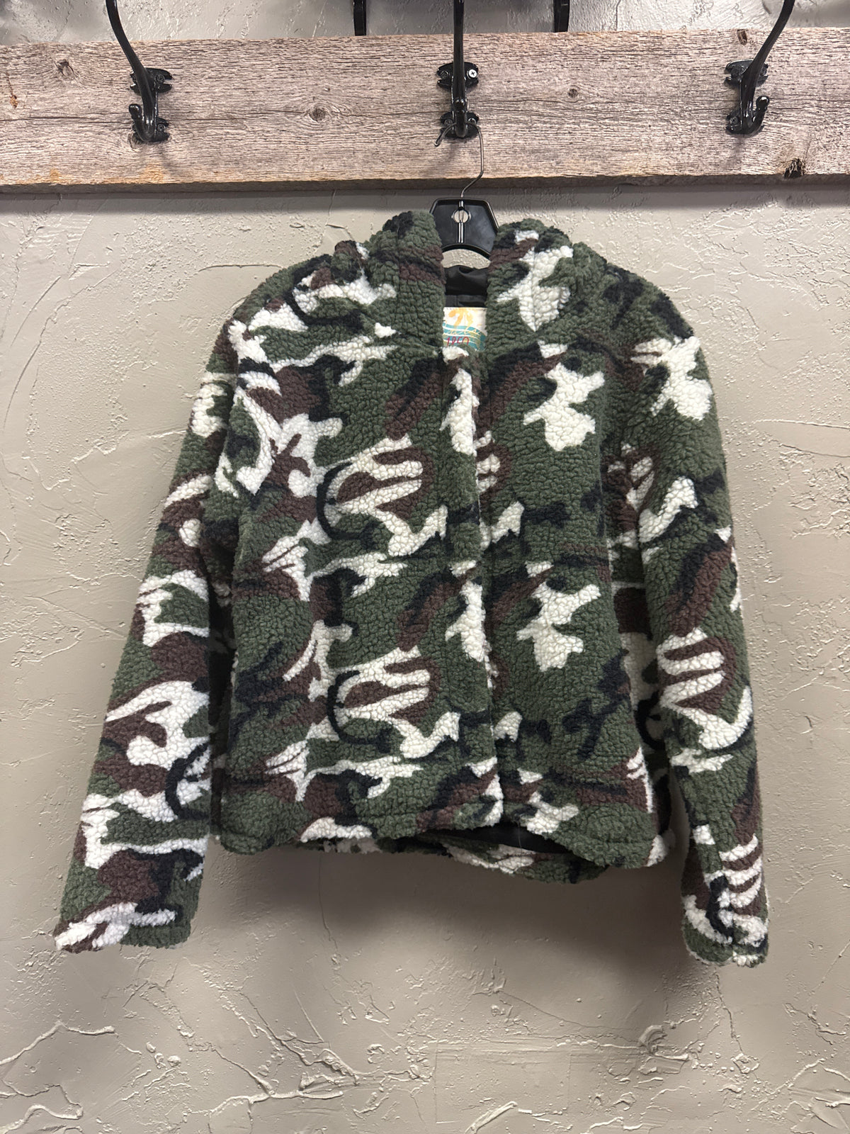 NWT Cali 1850 Hooded Sherpa Jacket