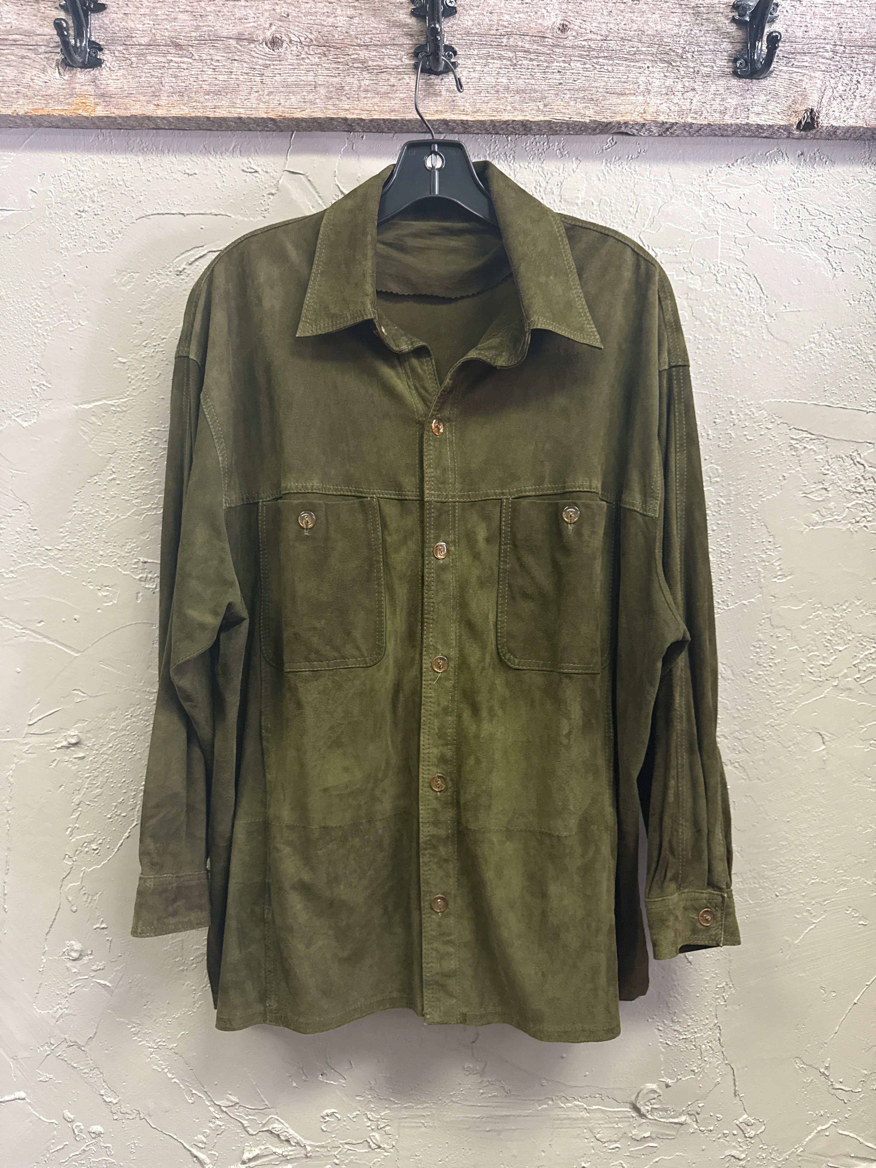 LUXURIOUS SUEDE OVERSHIRT