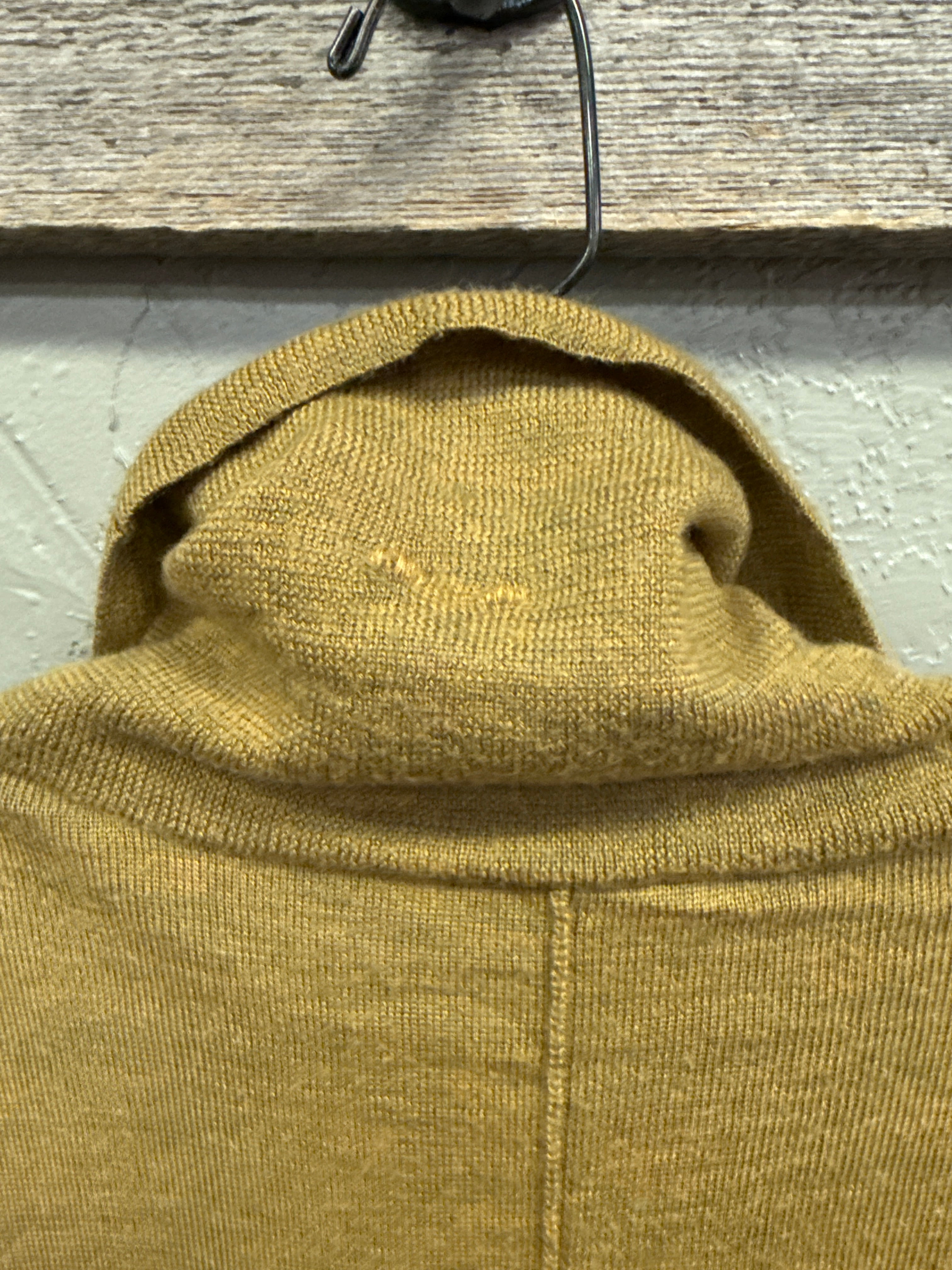 *EF Boxy T-Neck Sweater (org$228)